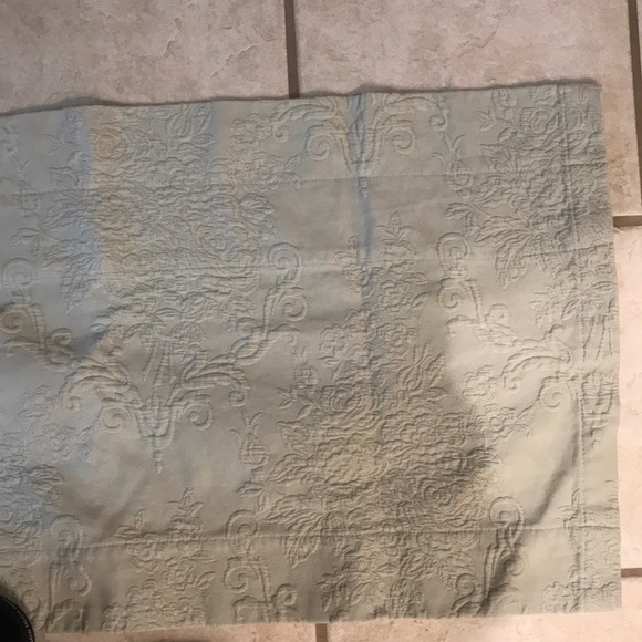 Pair of  Light Green Floral Scroll Curtain Valance/Toppers - Picture 5 of 14